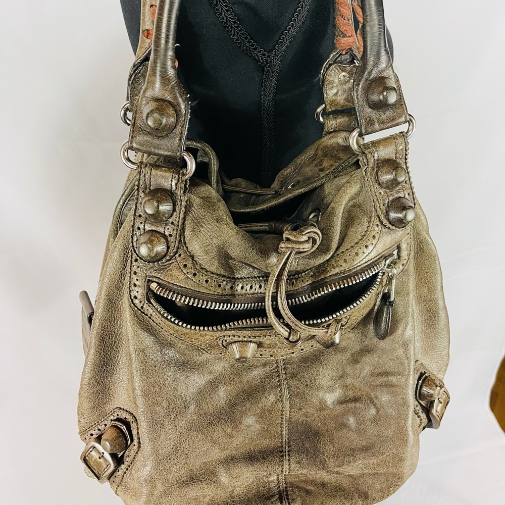Authentic:Balenciaga Agneau Brogues covered Pompon,worn w/lots of life left
